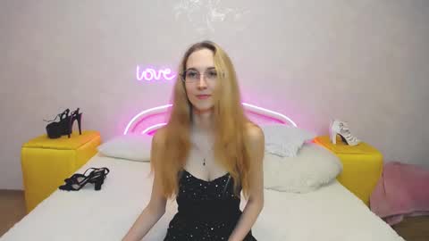 Klary online show from 02-23-25, 06:34