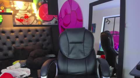 KLAUS online show from 01-10-25, 09:23