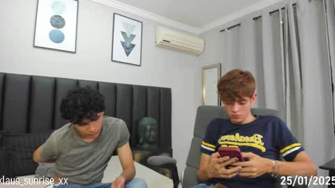 KLAUS online show from 01-25-25, 04:56