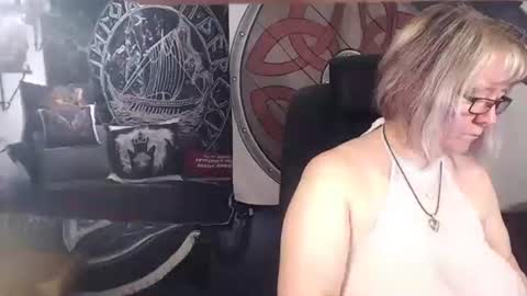 Michelle online show from 11-17-25, 07:47