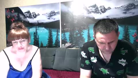 Snapshot of kleosnow chatting on 04-28-26, 08:36 Kleosnow online show from 04-28-26, 08:36