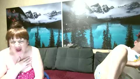 Snapshot of kleosnow chatting on 05-06-26, 09:20 Kleosnow online show from 05-06-26, 09:20