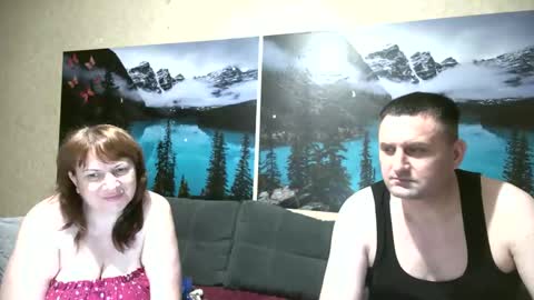Snapshot of kleosnow chatting on 05-17-26, 09:22 Kleosnow online show from 05-17-26, 09:22