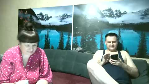 Snapshot of kleosnow chatting on 05-22-26, 08:32 Kleosnow online show from 05-22-26, 08:32
