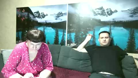 Snapshot of kleosnow chatting on 05-24-26, 08:30 Kleosnow online show from 05-24-26, 08:30