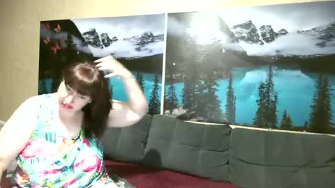 Snapshot of kleosnow chatting on 05-31-26, 09:27 Kleosnow online show from 05-31-26, 09:27