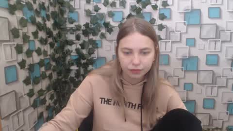 klerkarina online show from 02-08-25, 05:51