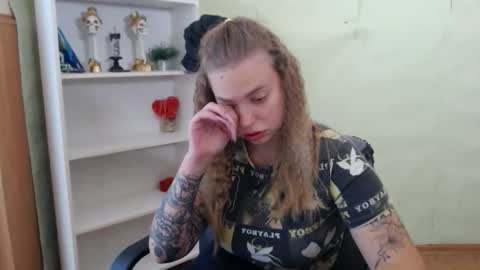 klerkarina online show from 09-26-25, 05:22