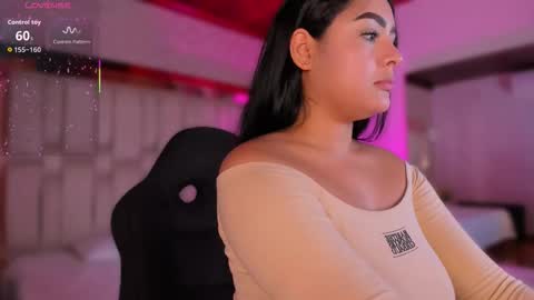   online show from 12-21-25, 09:00