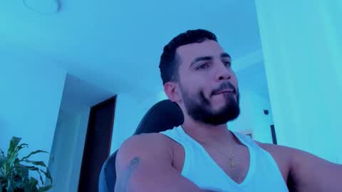 Snapshot of klinsmannwalton chatting on 11-02-25, 09:28 klinsmannwalton online show from 11-02-25, 09:28