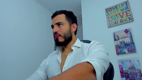 Snapshot of klinsmannwalton chatting on 11-19-25, 12:16 klinsmannwalton online show from 11-19-25, 12:16