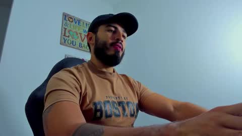 Snapshot of klinsmannwalton chatting on 11-20-25, 11:32 klinsmannwalton online show from 11-20-25, 11:32