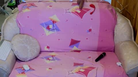 Snapshot of klitores chatting on 11-29-25, 02:14 ALYONA online show from 11-29-25, 02:14