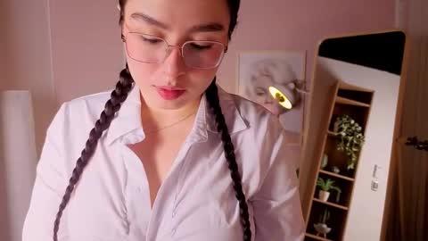 kloe222 online show from 10-14-25, 02:18