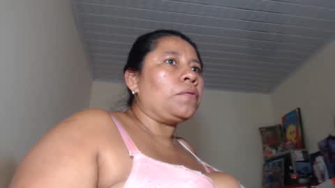 Snapshot of kloe_boobs chatting on 11-01-25, 04:53 Kloe online show from 11-01-25, 04:53