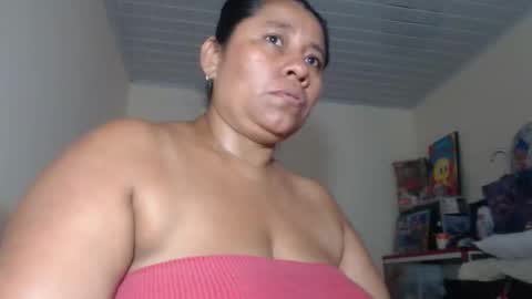 Snapshot of kloe_boobs chatting on 11-04-25, 04:39 Kloe online show from 11-04-25, 04:39