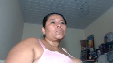 Snapshot of kloe_boobs chatting on 11-05-25, 11:05 Kloe online show from 11-05-25, 11:05