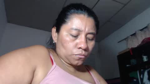 Snapshot of kloe_boobs chatting on 11-23-25, 04:29 Kloe online show from 11-23-25, 04:29