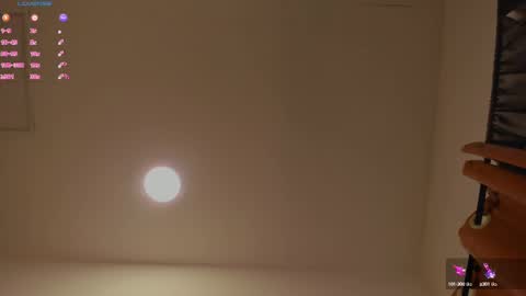 Snapshot of kloe_raize chatting on 09-20-25, 06:36 Kloe online show from 09-20-25, 06:36