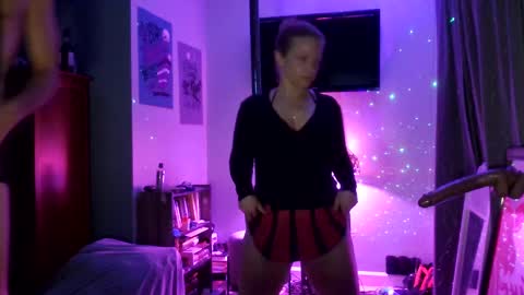 Kevv  Heidi All Hallows Eve Show online show from 03-07-25, 09:18