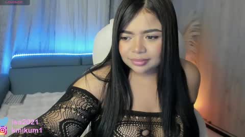 Snapshot of kmikum1 chatting on 02-28-25, 12:10 kamila online show from 02-28-25, 12:10