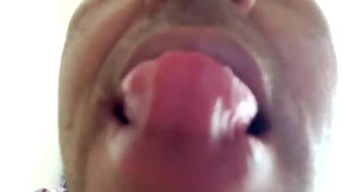 Snapshot of kmilo273079 chatting on 12-04-25, 04:38 juan online show from 12-04-25, 04:38