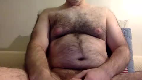 Snapshot of knbnyc chatting on 12-27-24, 12:01 knbnyc online show from 12-27-24, 12:01