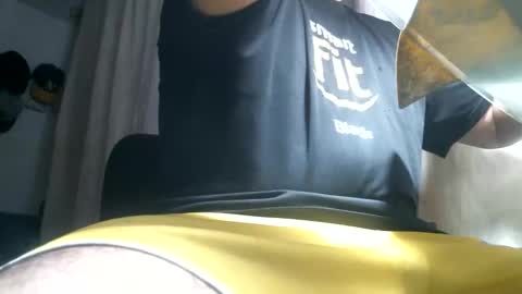 Snapshot of knickfranco chatting on 04-14-26, 05:02 knickfranco online show from 04-14-26, 05:02