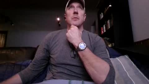 Knight3975 online show from 03-06-26, 04:20