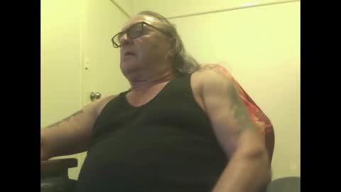 Snapshot of knobout chatting on 03-05-26, 01:40 knobout online show from 03-05-26, 01:40