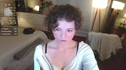 knowlita  online show from 12-22-24, 01:33