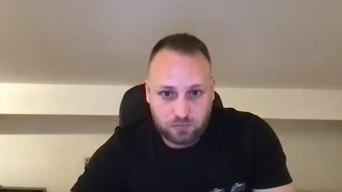 hugo online show from 11-08-25, 04:01