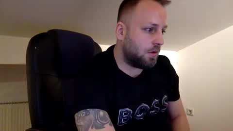 hugo online show from 03-08-26, 03:10