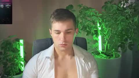 Snapshot of kochka25 chatting on 03-12-25, 08:41 Sweet boy online show from 03-12-25, 08:41