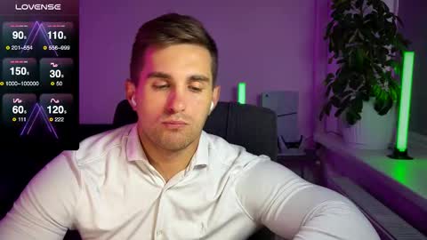 Snapshot of kochka25 chatting on 09-26-25, 02:32 Sweet boy online show from 09-26-25, 02:32