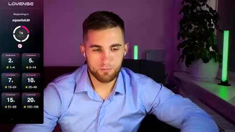 Snapshot of kochka25 chatting on 10-23-25, 12:48 Sweet boy online show from 10-23-25, 12:48