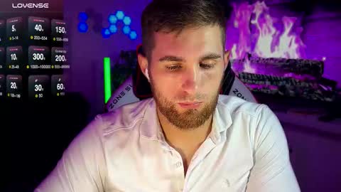 Snapshot of kochka25 chatting on 11-04-25, 11:15 Sweet boy online show from 11-04-25, 11:15