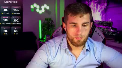 Snapshot of kochka25 chatting on 11-09-25, 05:33 Sweet boy online show from 11-09-25, 05:33