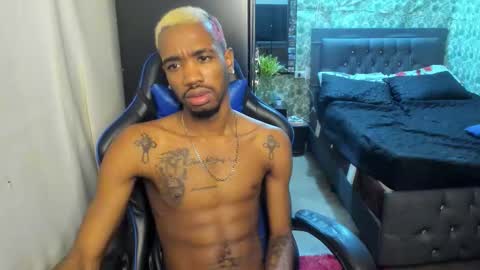 Snapshot of kofi_exotic_ chatting on 11-22-25, 09:47 kofi online show from 11-22-25, 09:47