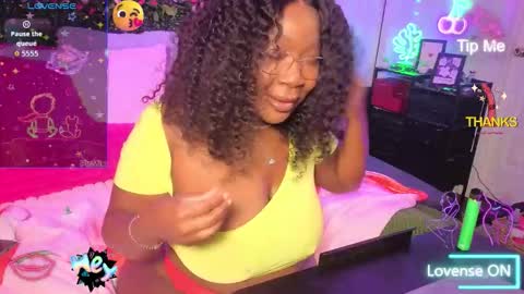 Snapshot of kokocherry00 chatting on 12-02-25, 10:53 kokocherry00 online show from 12-02-25, 10:53