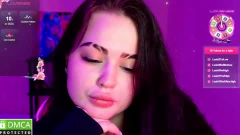 Mia online show from 12-24-24, 01:27