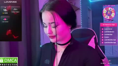 Mia online show from 01-05-25, 10:40