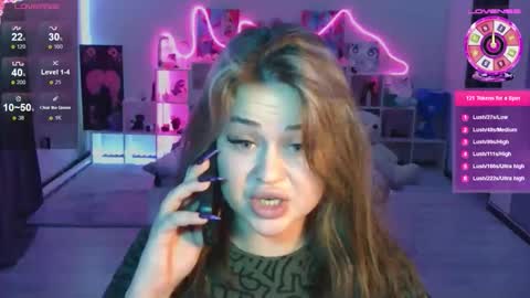 Mia online show from 11-10-25, 03:55