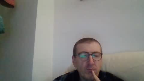 Snapshot of kolesie7 chatting on 12-02-24, 10:01 JUAN CARLOS online show from 12-02-24, 10:01