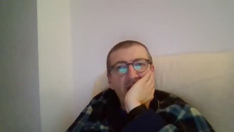 Snapshot of kolesie7 chatting on 12-05-24, 11:29 JUAN CARLOS online show from 12-05-24, 11:29