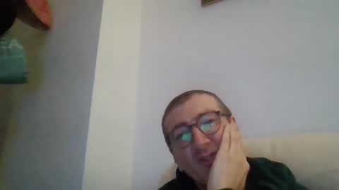 Snapshot of kolesie7 chatting on 12-07-24, 07:21 JUAN CARLOS online show from 12-07-24, 07:21