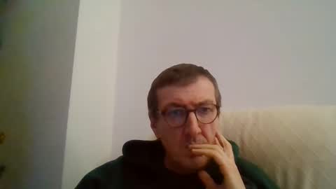 Snapshot of kolesie7 chatting on 01-04-25, 07:13 JUAN CARLOS online show from 01-04-25, 07:13