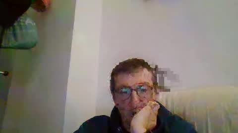 Snapshot of kolesie7 chatting on 01-19-25, 07:04 JUAN CARLOS online show from 01-19-25, 07:04