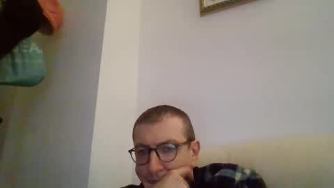 Snapshot of kolesie7 chatting on 02-11-25, 10:50 JUAN CARLOS online show from 02-11-25, 10:50