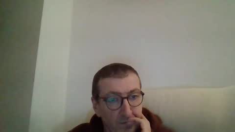 Snapshot of kolesie7 chatting on 02-25-25, 06:53 JUAN CARLOS online show from 02-25-25, 06:53